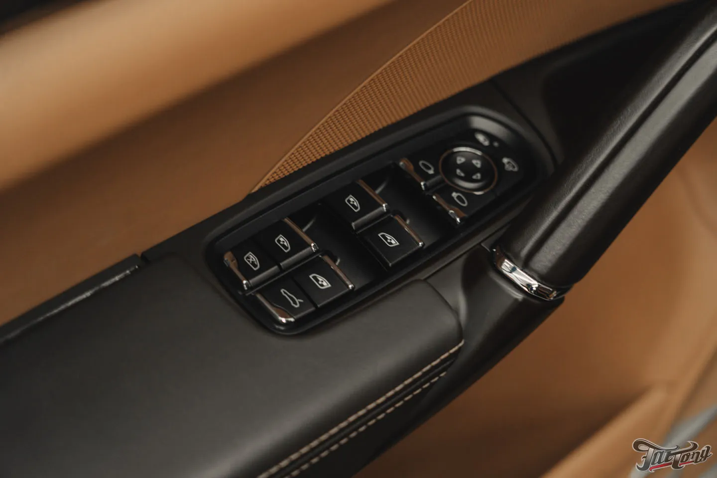 Детейлинг-услуги для Porsche Cayenne. Подготовим автомобиль к сезону?